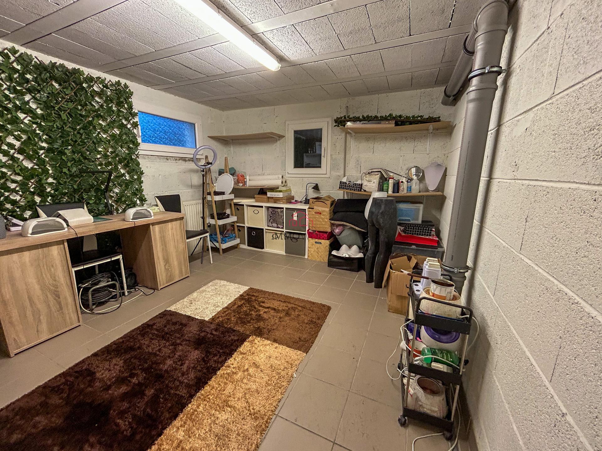 Image 12